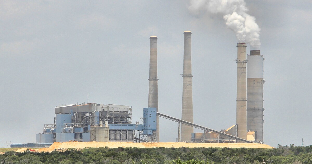 Texas Communities Face Economic Challenges Following Coal Plant
