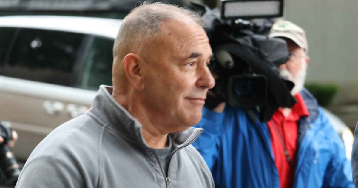 Former CT official flees country to avoid criminal sentencing