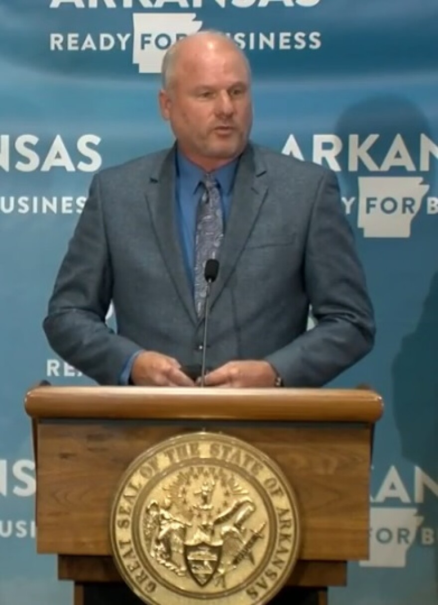 ark_senate_president_pro_tem_jim_hendren__r-gravette.jpg