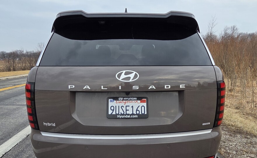 2026 Hyundai Palisade Hybrid Calligraphy AWD tail