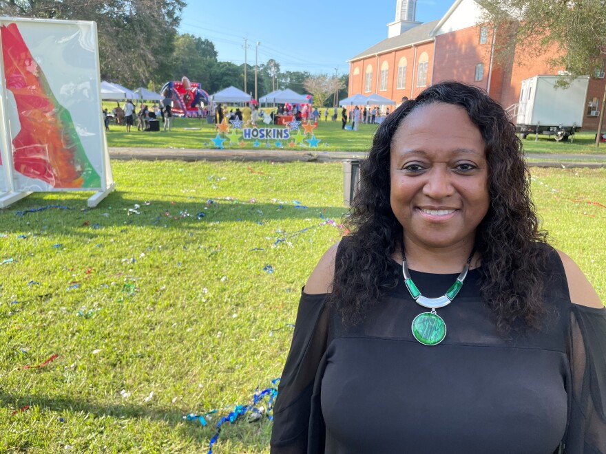  Beverly Knox (Davis) was instrumental in getting voices heard in Hoskins. 
