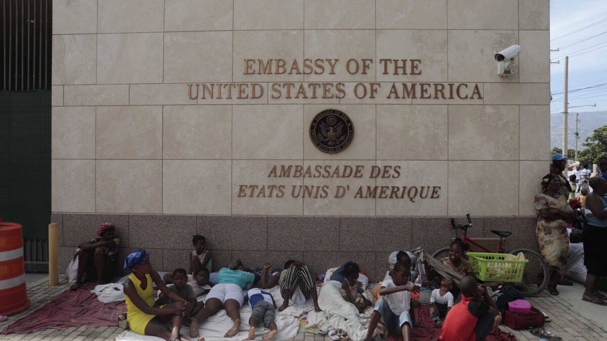 Haitian-American activists bash Biden for resuming Haitian deportation flights - Vimarsana News