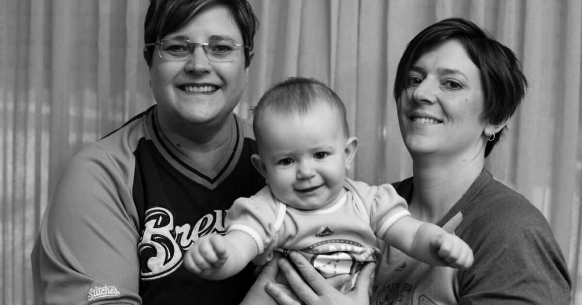 WisconsinCouple Fights for Both Names to be on Child s Birth