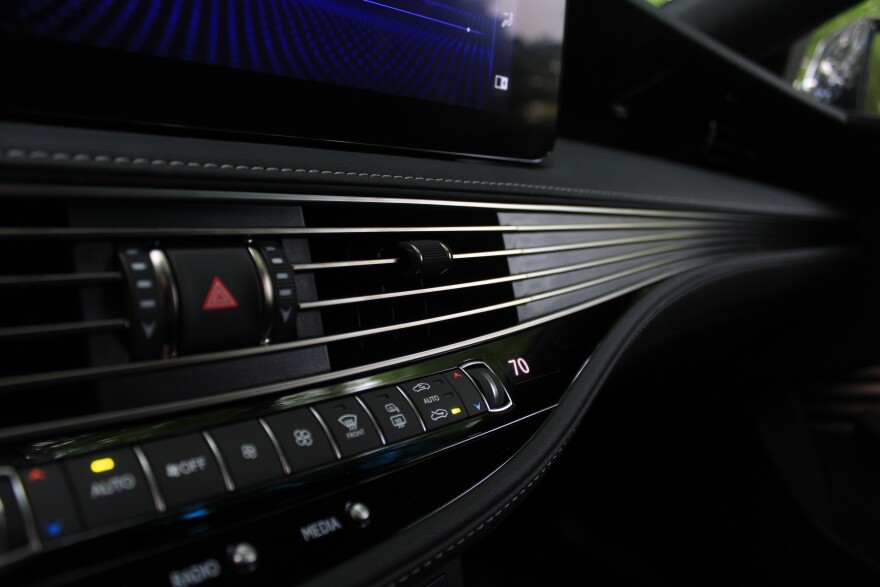 A view of the LS 500 dashboard.