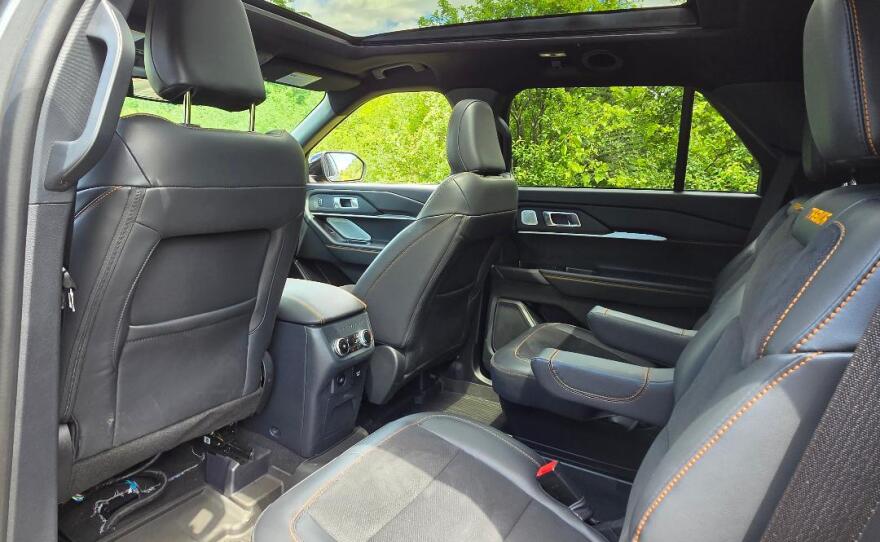 2026 Ford Explorer Tremor 4x4 sunroof