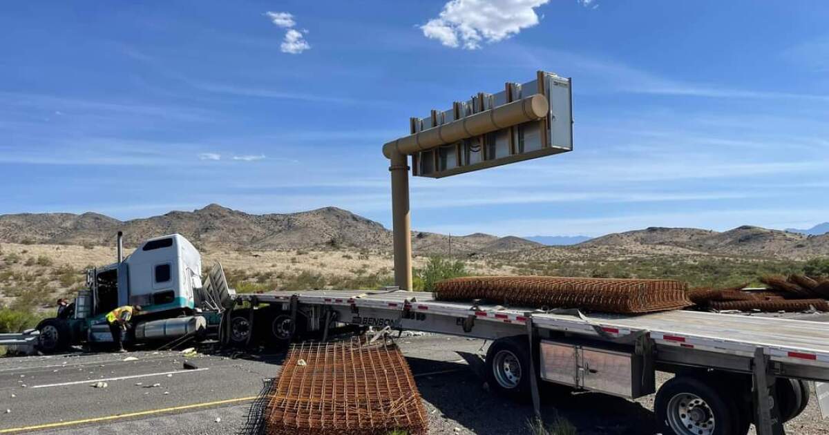 I10 Eastbound at Milepost 2 in Lordsburg area closed due to crash