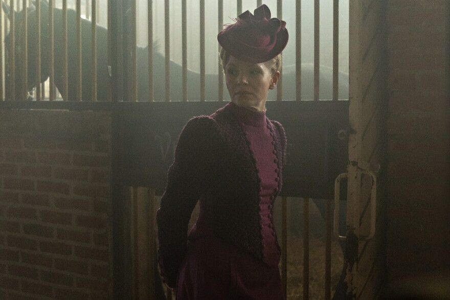 MASTERPIECE Miss Scarlet, Season 6 Streaming Dec. 7, 2025 on the PBS app Premiering Jan. 11, 2026 on PBS Episode Two: Trafalgar Spring The divorce of a high society couple causes scandal when their settlement becomes public and their prize racehorse goes missing. The horse has disappeared from its stable and each party blames the other. It’s a case with blackmail, murder and two people at its center who hate each other. Is it a warning for Eliza and Blake about what could happen to them? Shown: Eliza Scarlet (Kate Phillips) For editorial use only. Courtesy of Miss Scarlet Limited and MASTERPIECE