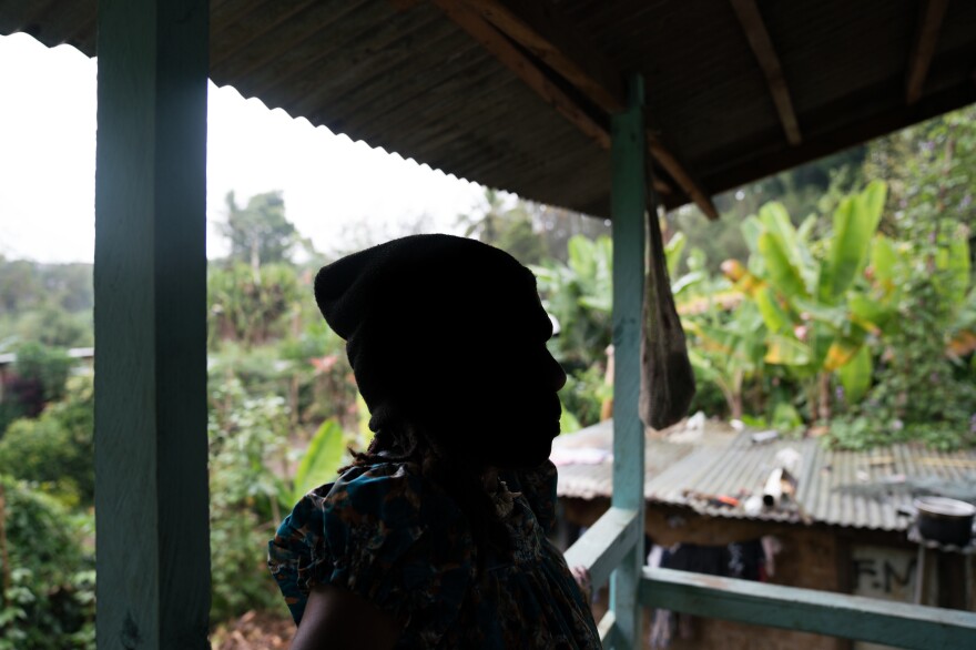 After the death of her son in 2004, one woman was accused of sorcery by her family in Simbu Province. They cut off parts of her fingers and banished her from the village. She currently lives in Goroka, selling betel nut on the street.