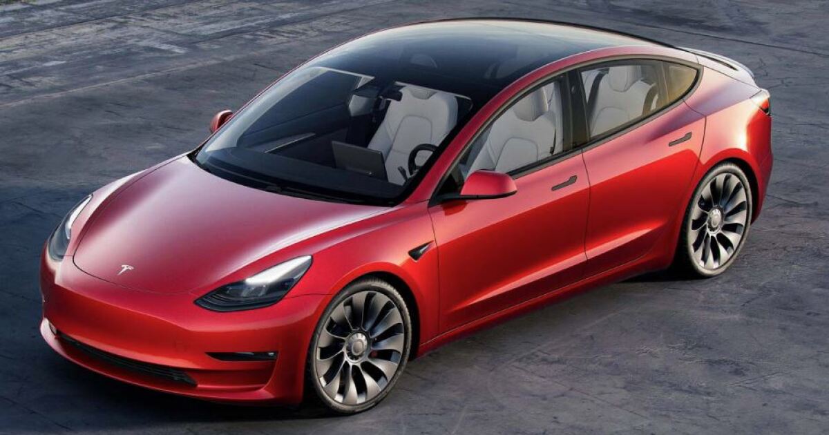 EV sales surge ahead of federal incentives expiration