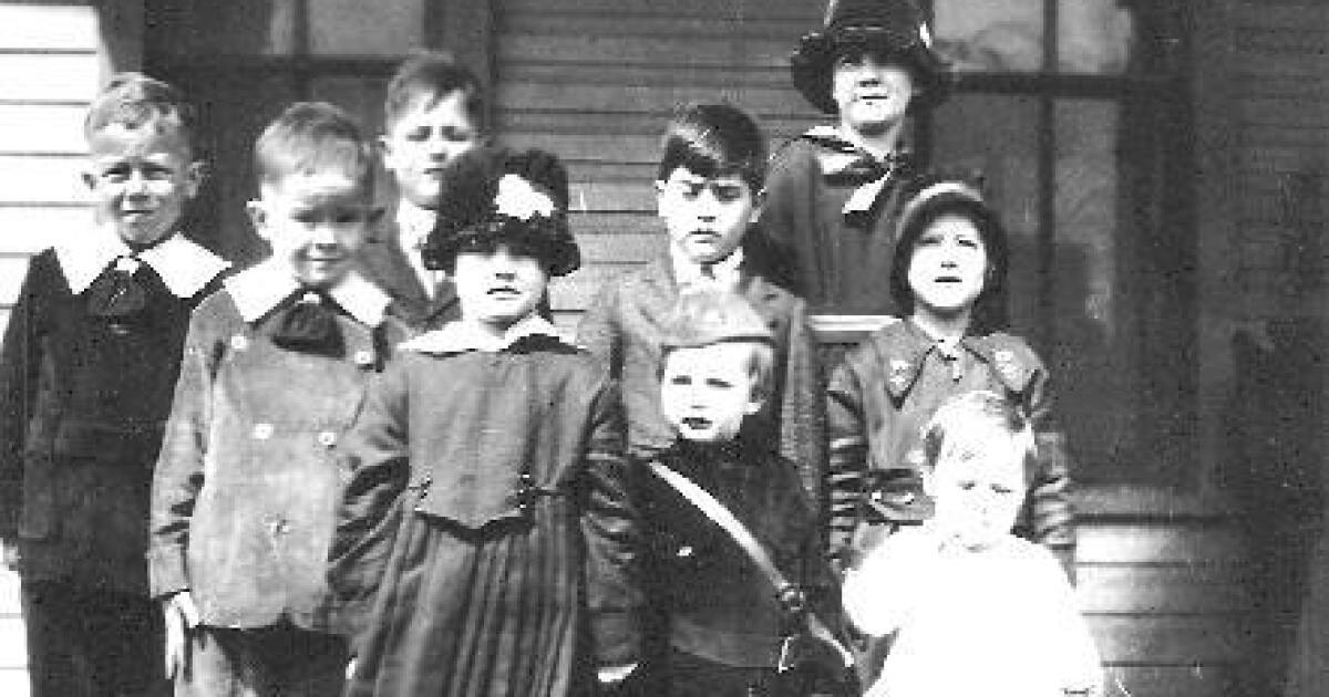 Orphan Train Play uncovers hidden part of American history