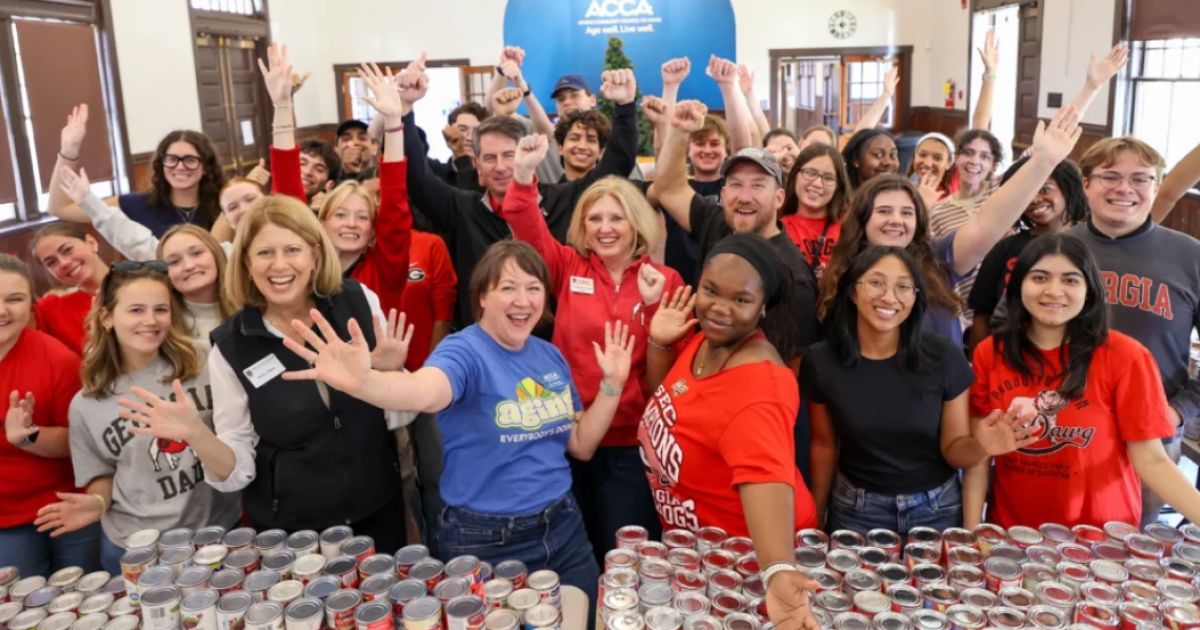 Thirteenth annual Turkeypalooza provides food to Athens community