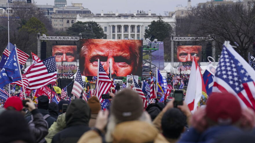 John Minchillo/AP