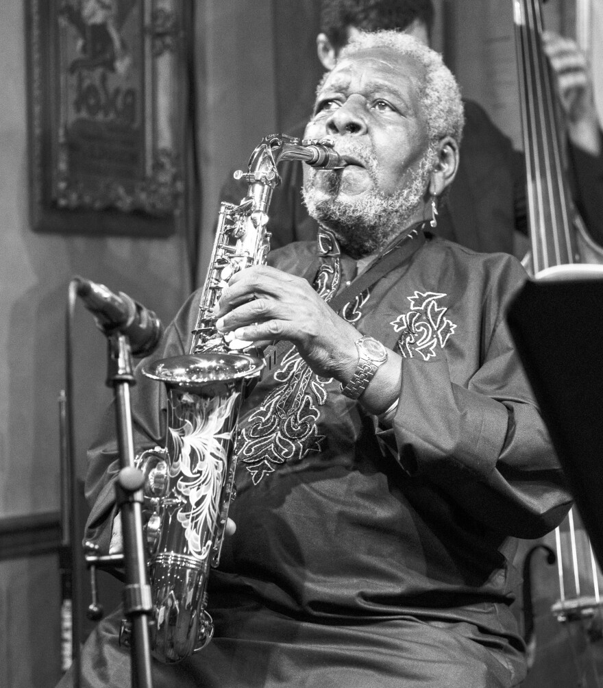 Alto saxophonist Carl Grubbs perfro