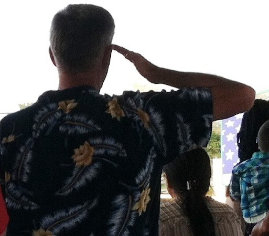 salute_0.jpg