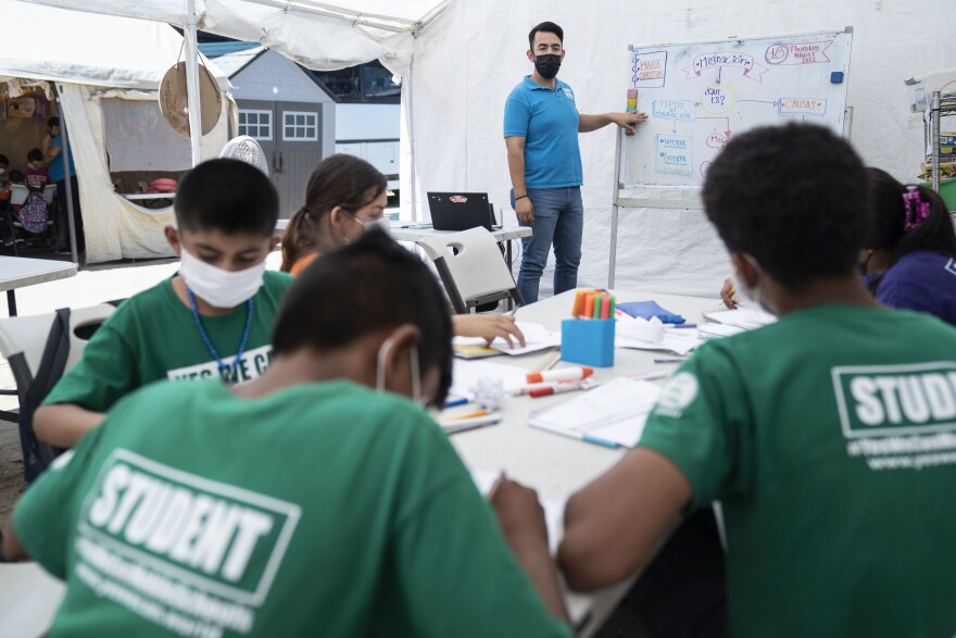 Sergio Garcia teaches a class at the Yes We Can school.