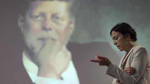 Shannon A. Mullen performs the play she wrote and produced, “An Addition of One,” a one-act show based on the true story behind Jamie Wyeth’s controversial 1967 portrait of President John F. Kennedy. She performed at Pascal Hall in Rockport, Maine. (Dina Rudick/Anthem Multimedia)