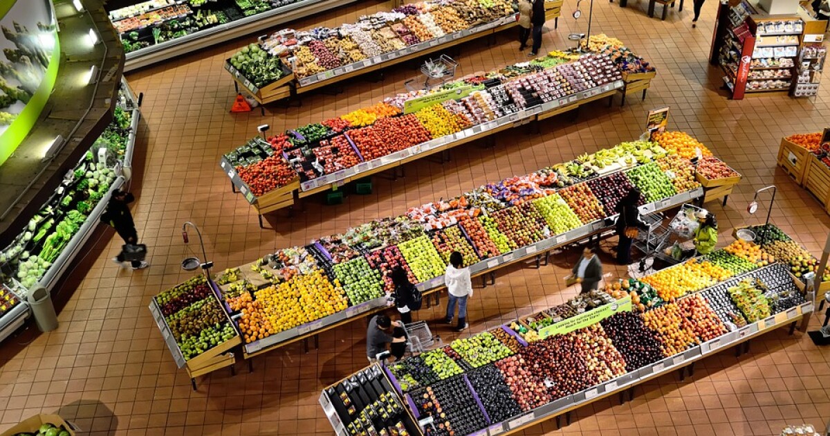 Local Food 2.0: Keeping Grocery Stores Close To Home | Jefferson Public