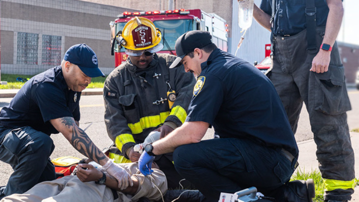 Detroit EMS union says fire department mishandling non-fire medical calls, raising risk for patients