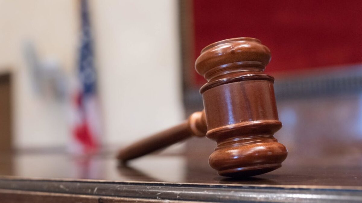 Attorneys Help Bankroll Campaigns Of Judges Who Hear Their Cases | KGOU