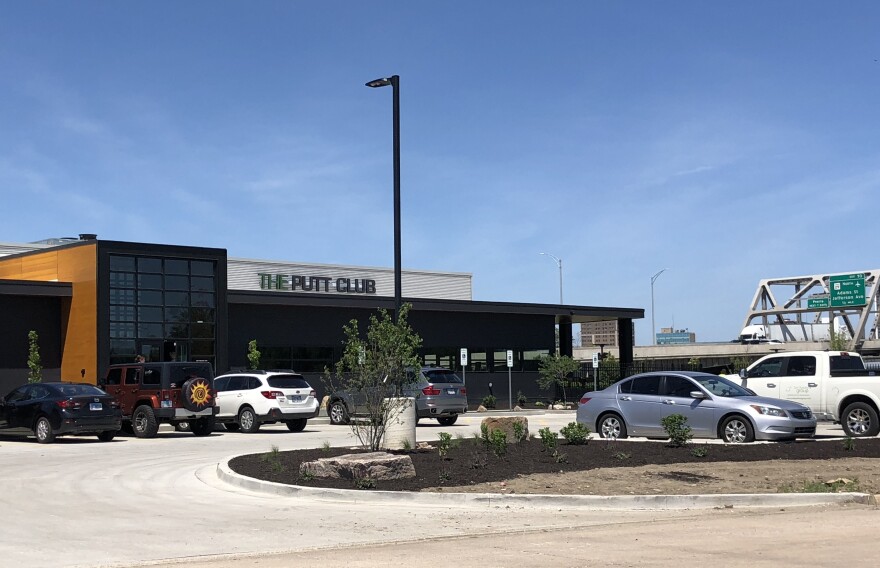 An opening date for The Putt Club in East Peoria has been set for Monday, according to investor group spokesperson JR Runkel.