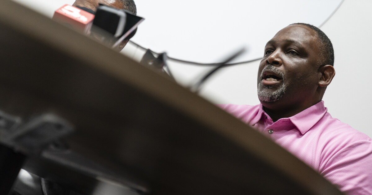 St. Louis NAACP wants change at bus company after noose found | STLPR