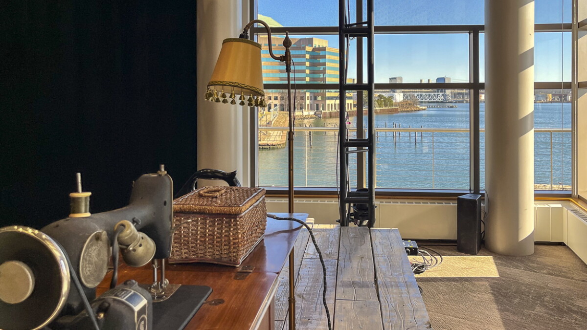 New Haven's Q Bridge takes center stage in Long Wharf Theatre's "A View from the Bridge" - Vimarsana News