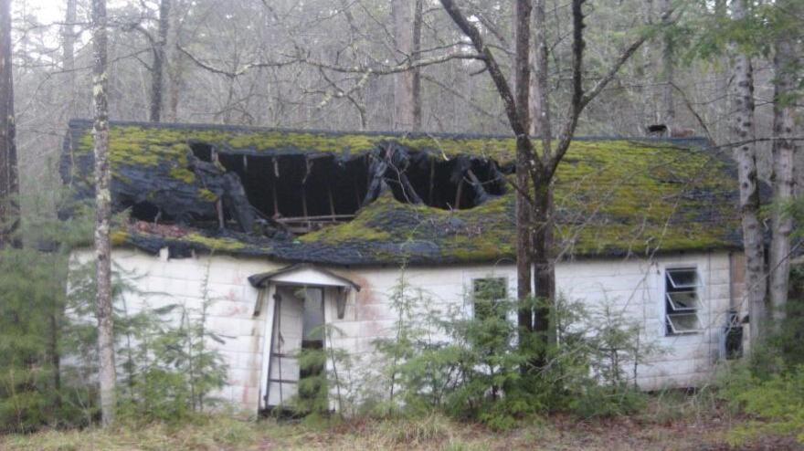 This federally owned cabin in Great Smoky Mountains National Park in Tennessee was reported in the Federal Real Property Profile database as being in excellent condition.