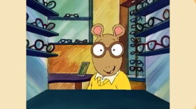 Arthur glasses hero