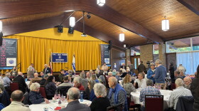 Voters gather for a candidate forum at Temple Adath Yeshurun in Manchester, Oct. 25, 2026.
