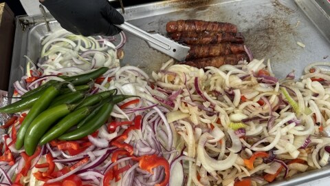 A new ordinance would allocate money for a six-month pilot program to inspect sidewalk vendors in the unincorporated parts of the county.