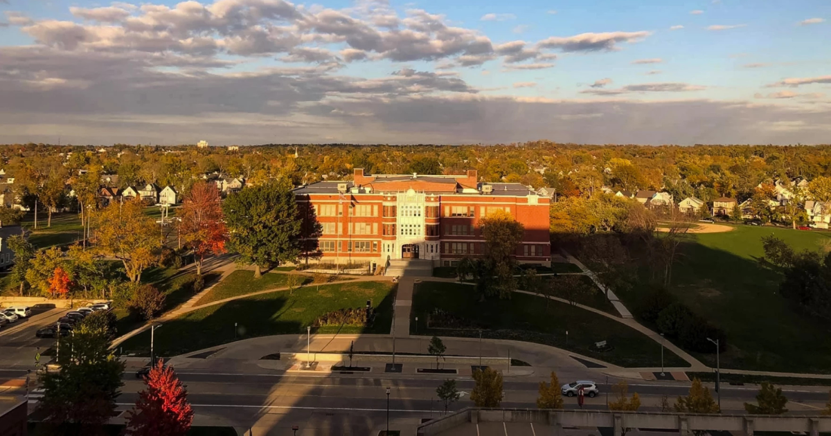 Cedar Rapids school board votes to close 6 schools as part of district ...