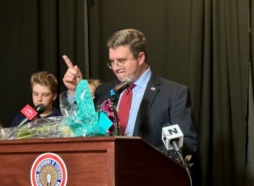 Dave Calone concedes