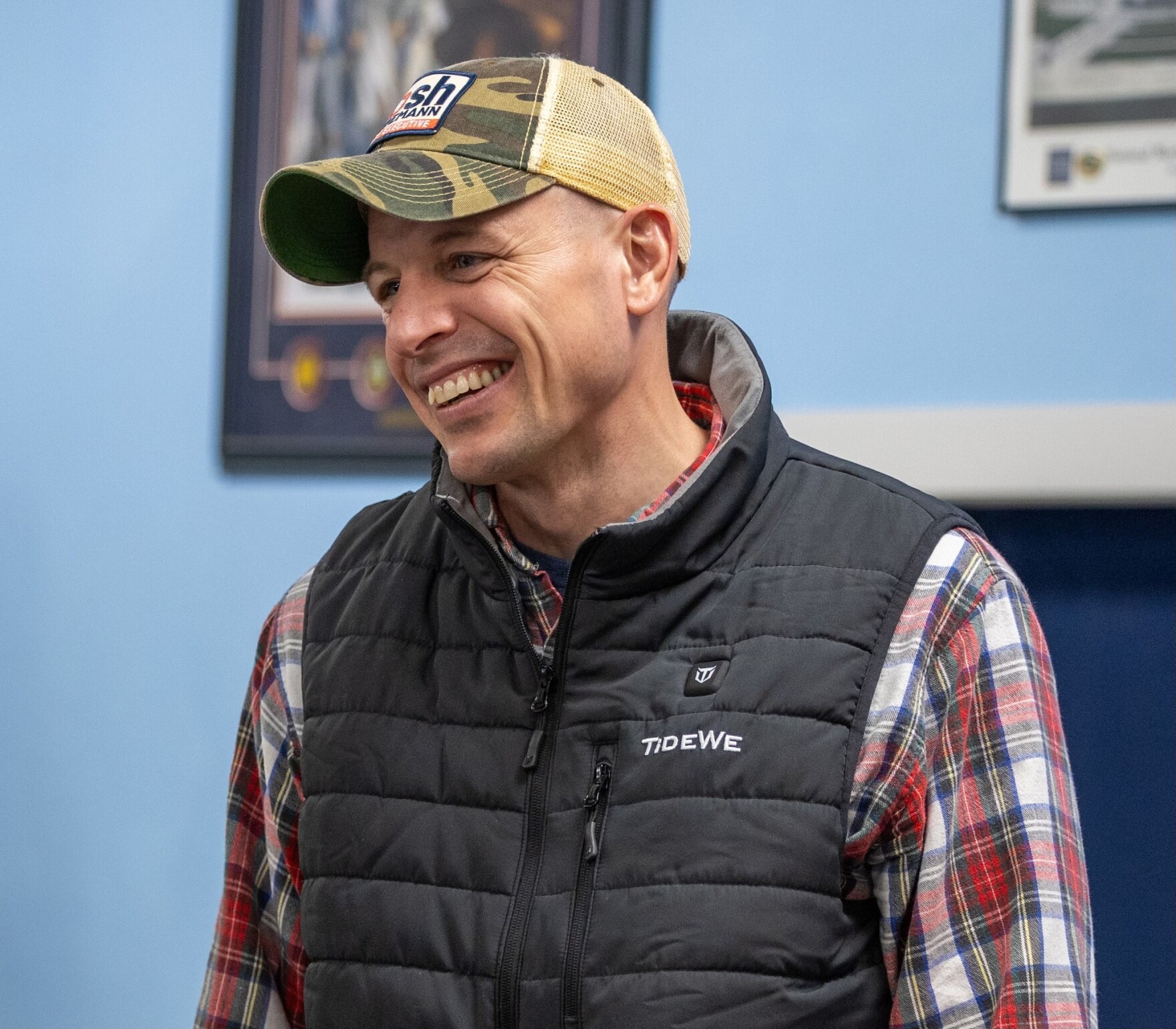 2026 Wisconsin Governor Candidates Who S Running Wuwm 89 7 Fm