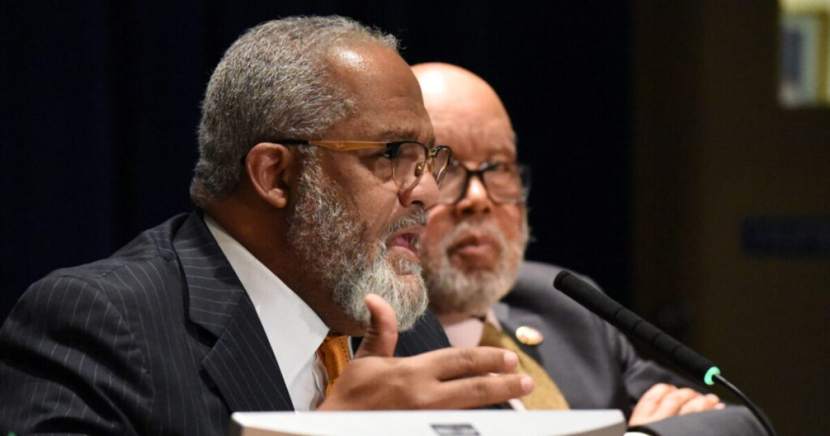 After killings in Minneapolis, Rep. Carter calls for end of ICE ‘as we know it’