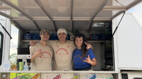 Jourdan Simmonds, center, has taken up the mantle of becoming the "manapua man" for his neighborhood in Waialua, Oʻahu. (Oct. 2, 2026)