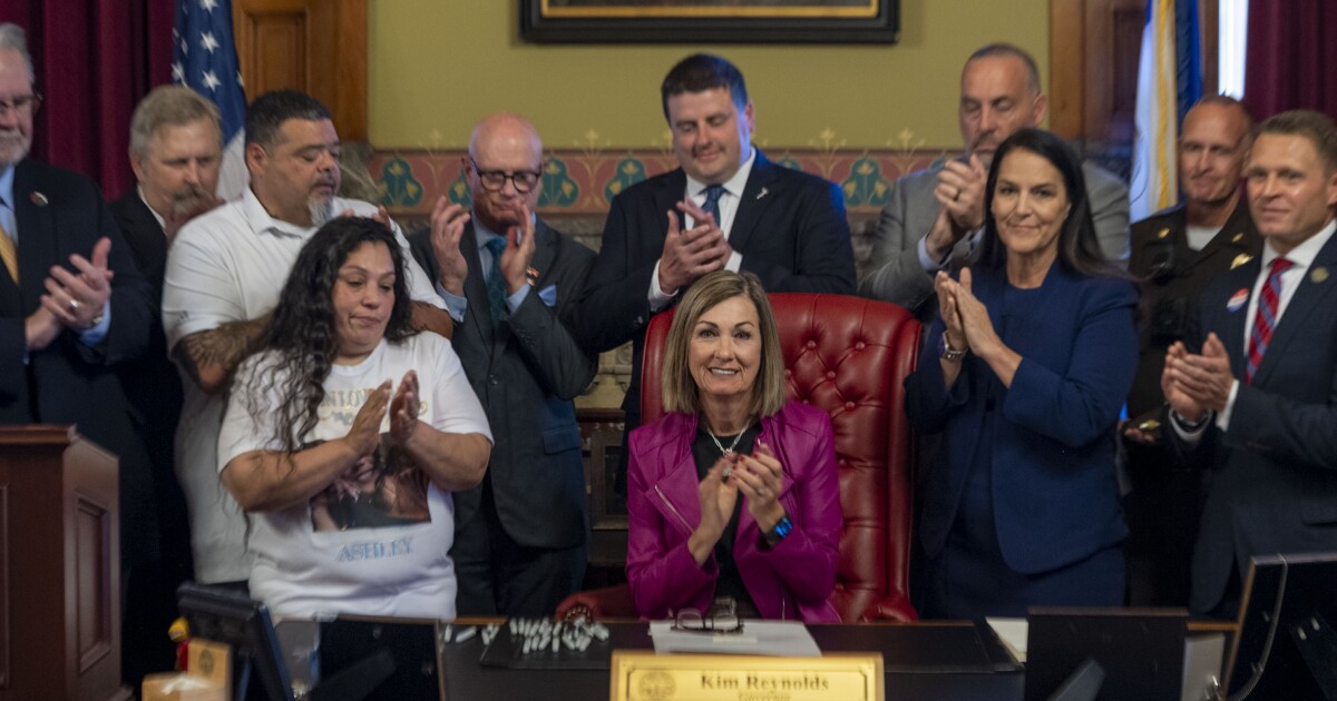 Reynolds signs law requiring more prison time for a third felony conviction