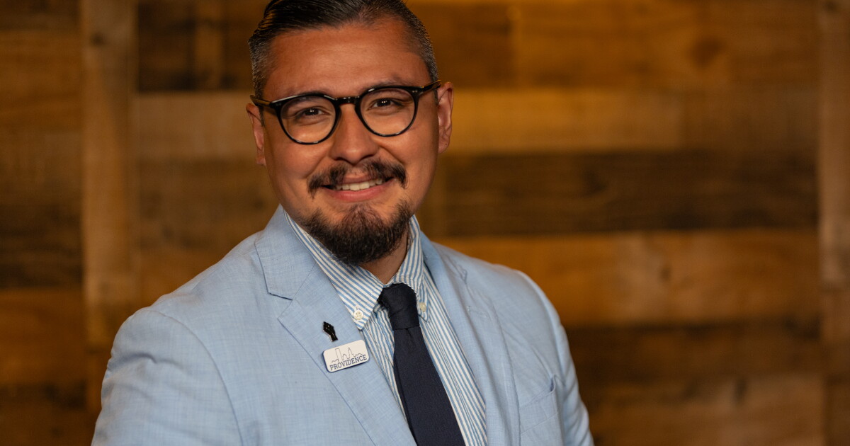 Progressive challenger David Morales unseats Providence Mayor Brett Smiley