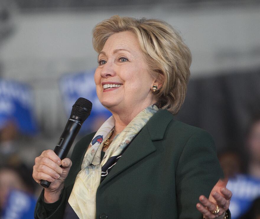 Hillary_closeup1_0.jpg