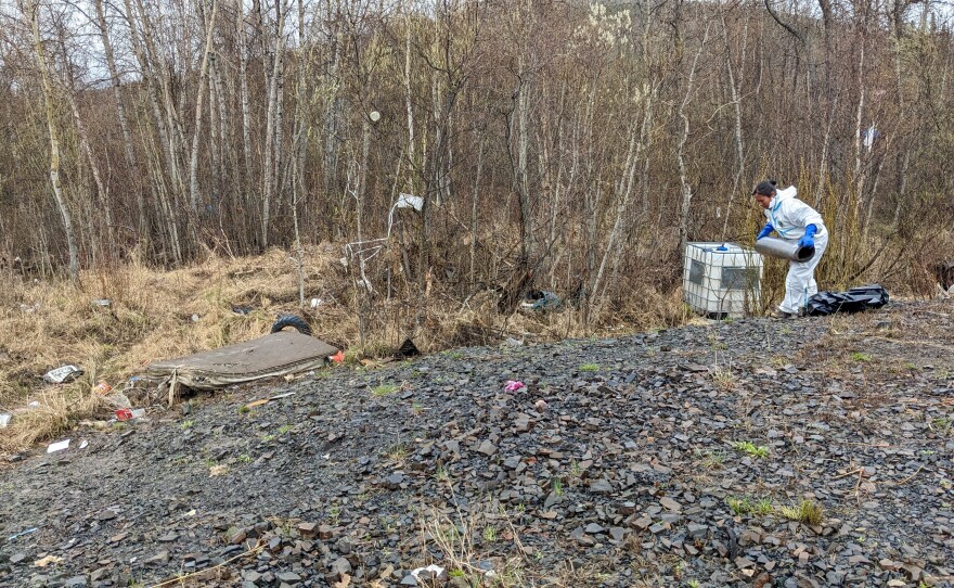 Spc. Liane White, 2nd Scout Battalion, 49th Brigade, Alaska State Defense Force, assists with flood recovery operations in Crooked Creek, Alaska, May 25, 2023. Ice damns caused riverbanks to overflow, severely damaging many homes in the area. One Alaska Air and one Alaska Army National Guardsmen also assisted with the recovery efforts as part of Joint Task Force Bethel. The task force arrived in Bethel May 22 at the request of the State Emergency Operations Center.