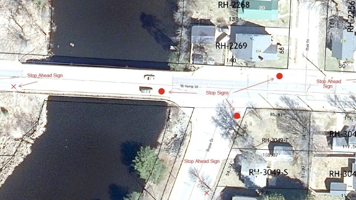 Temporary 3-way stop planned in Rhinelander Monday