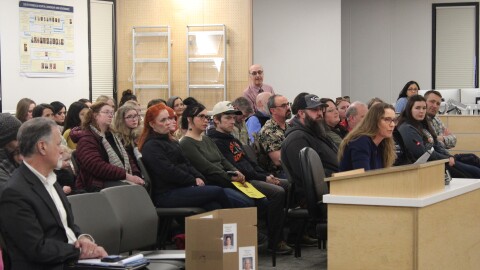 Soldotna High School Librarian Tamra Wear testifies against proposed Kenai Peninsula Borough School District budget cuts during a school board meeting on Monday, Mar. 2, 2026 in Soldotna, Alaska.