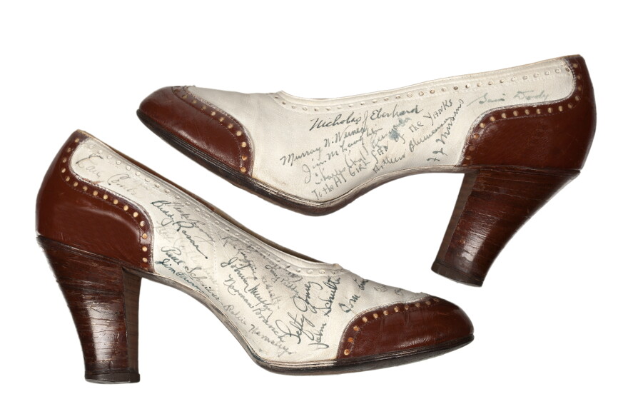 Spectator Pumps Signed by the Yankees, about 1941, leather and suede, Stuart Weitzman Collection, no. 286. 