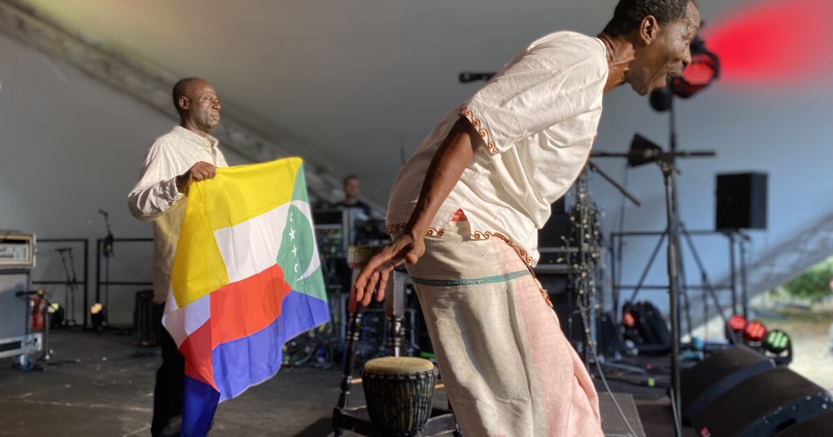 Visa dissonance: Why environment tunes performers cannot generally make it to the phase on time Visa dissonance: Why environment tunes performers cannot generally make it to the phase on time