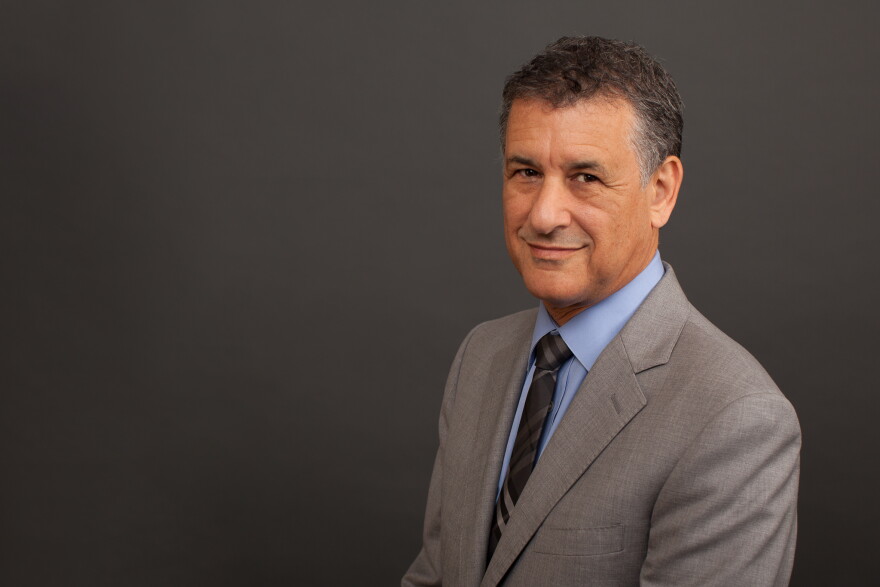 Author and neuroscientist Daniel Levitin
