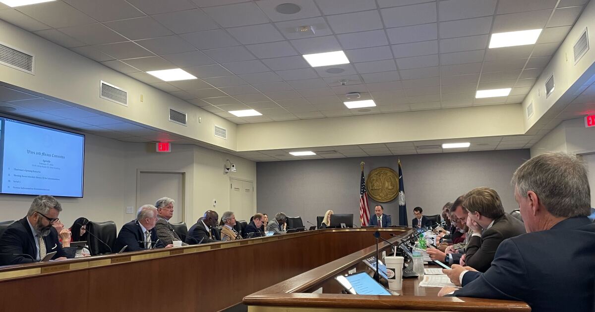 The State House Gavel: House budget writers OK $15.4B plan, Senate moves property tax bill, NIL twist