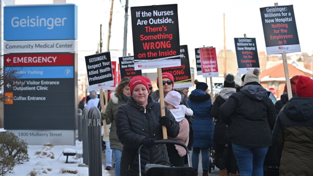 Geisinger CMC Employees picket outside the hospital on Mulberry St. in Scranton.