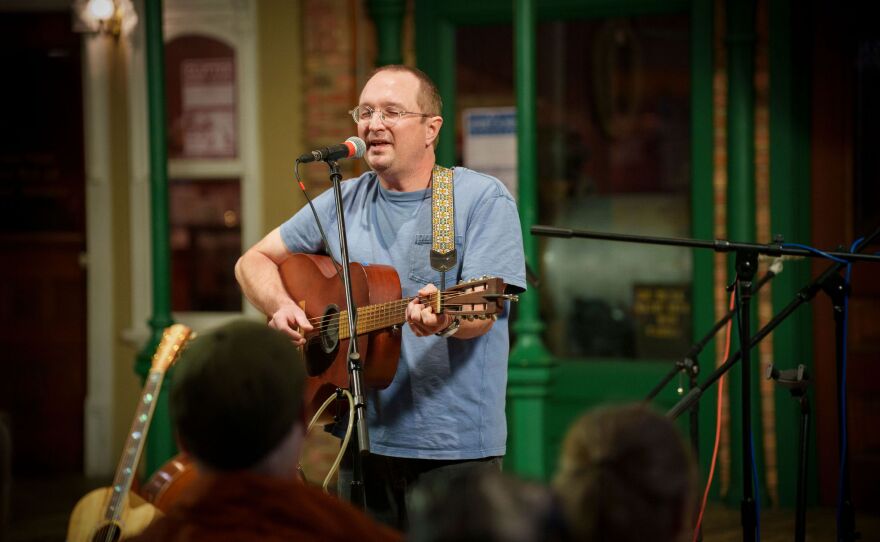 On February 5th, 2026 international recording and touring artists James & Art Adkins, Chris Staples, & The Rough & Tumble performed for a packed house of Pensacola music enthusiasts for the NPR broadcast of WUWF’s RadioLive held at the Pensacola Museum of Commerce the first Thursday of each month. Photo Credit Elizabeth Linn © all rights reserved