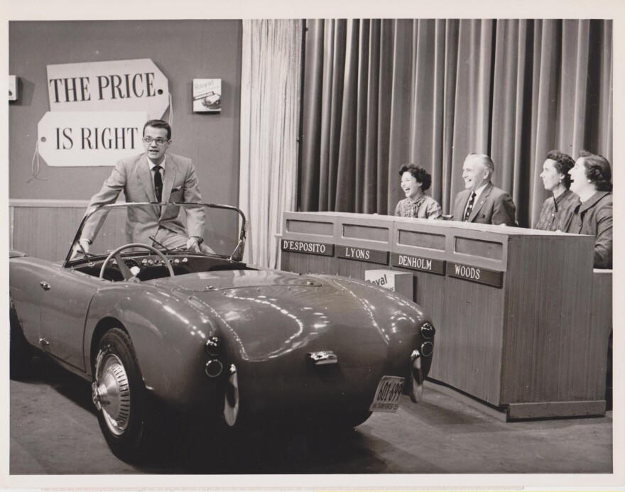 Bill Cullen hosts The Price is Right in 1957