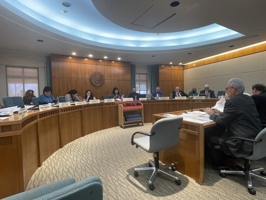 House Commerce and Economic Development Committee Discusses House Bill 28 (Rep. Charlotte L. Little, Rep. Janelle Anyanomu, Vice Chair Rep. Linda Serrato, Chair Rep. Doreen Y. Gallegos, Rep. Joshua Hernandaz, Rep. Alan T. Martinez, Rep. Mark Duncan, Bill Presenter Rep. Miguel García )