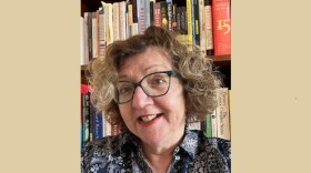 Author Sharon Bippus